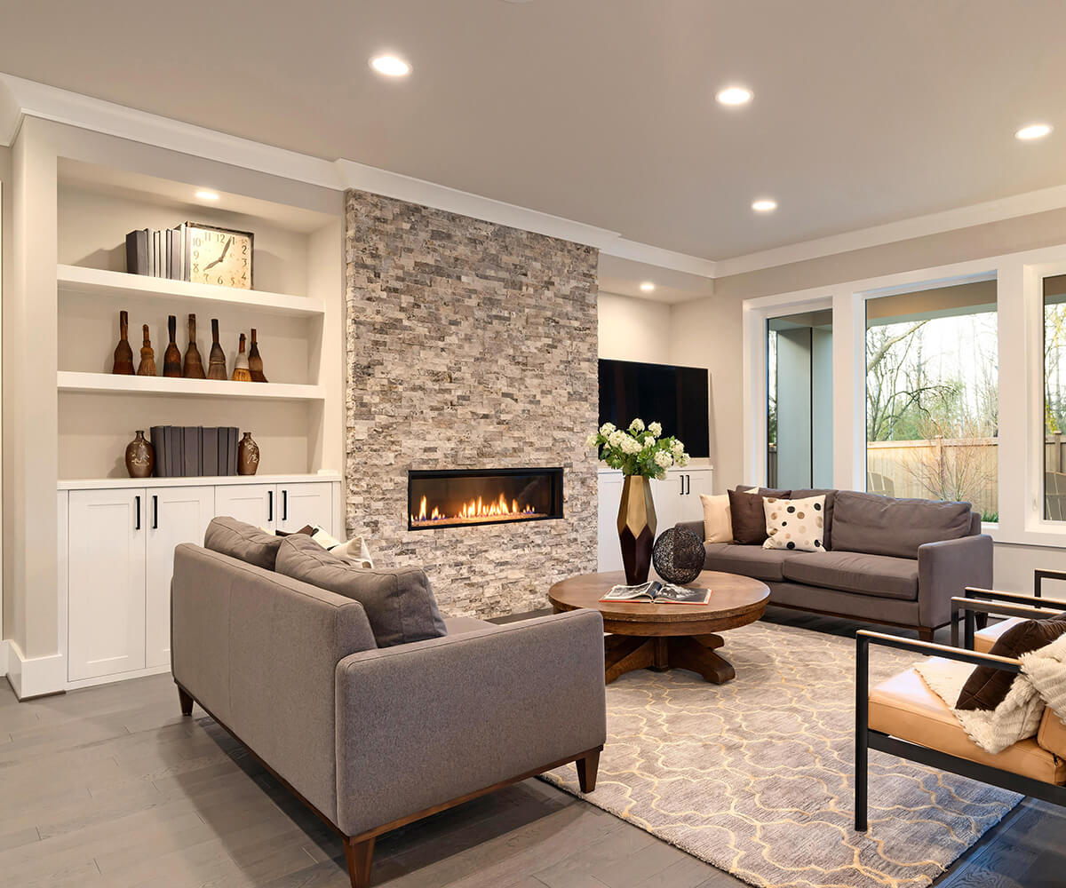 large-natural-modern-and-rustic-living-room