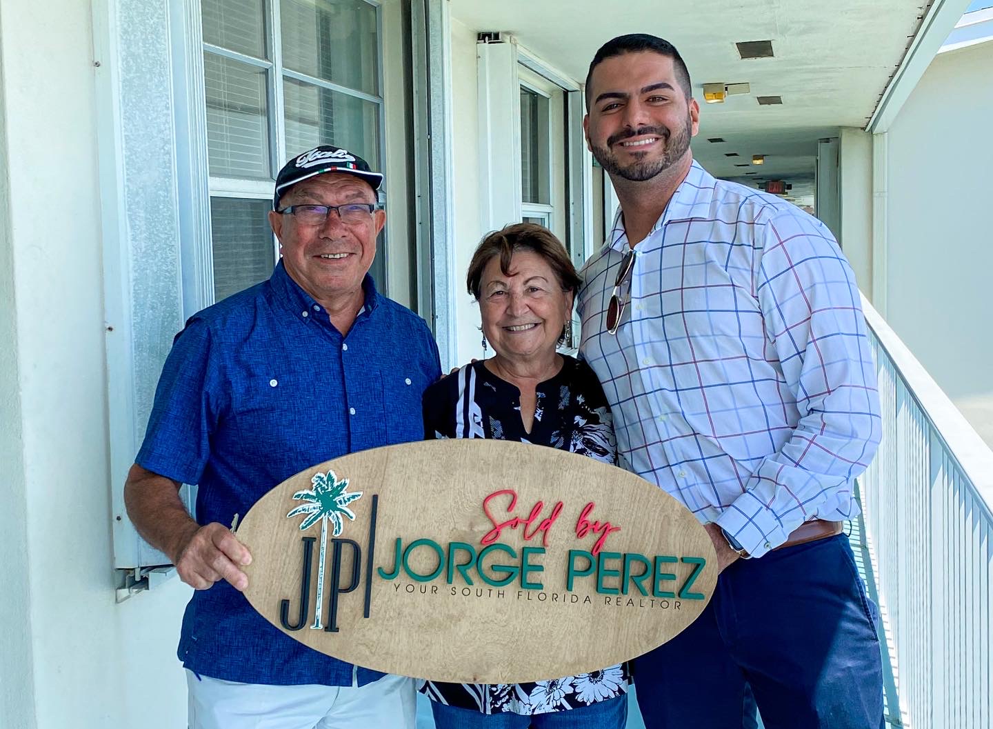 07909840-3CEE-4FCB-AA2F-4C10B581E3C7