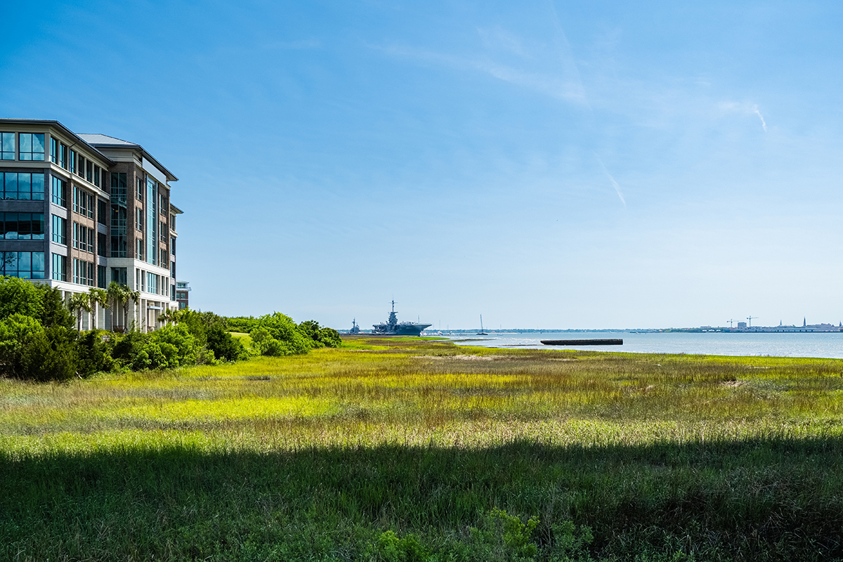 Mount-Pleasant-waterfront-along-the-Cooper-River