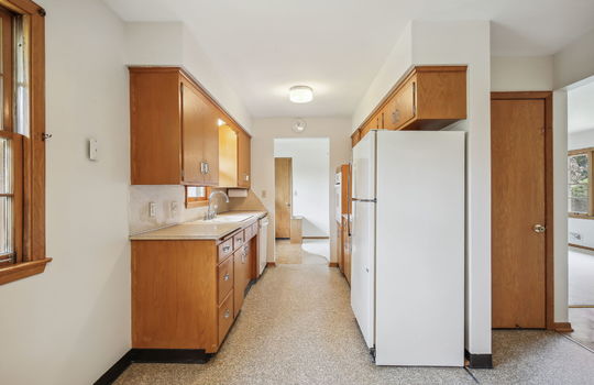 11-web-or-mls-310-18th-Ave-S-011