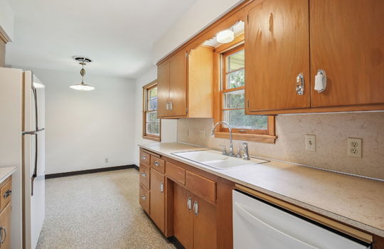 13-web-or-mls-310-18th-Ave-S-013