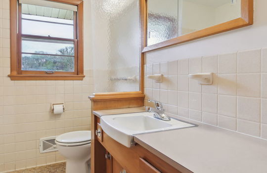 17-web-or-mls-310-18th-Ave-S-017