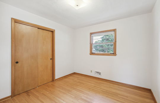 19-web-or-mls-310-18th-Ave-S-019