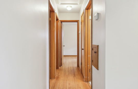 25-web-or-mls-310-18th-Ave-S-025