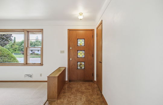 3-web-or-mls-310-18th-Ave-S-003