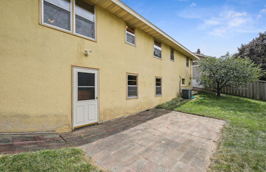 36-web-or-mls-310-18th-Ave-S-036