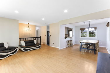 12-web-or-mls-8400-Northern-Dr-12