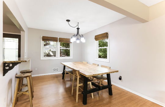 13-web-or-mls-8400-Northern-Dr-13