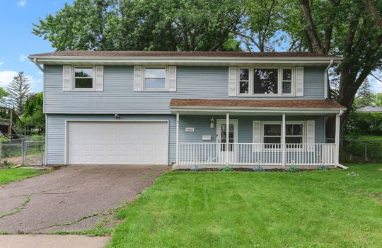 2-web-or-mls-8400-Northern-Dr-02