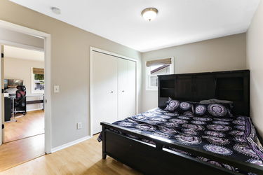 24-web-or-mls-8400-Northern-Dr-24