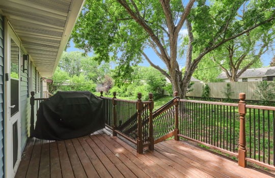 32-web-or-mls-8400-Northern-Dr-32