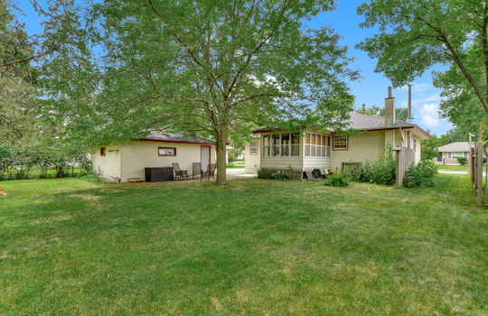 50-web-or-mls-7024-Drew-Ave-N-36