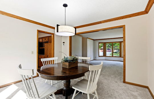 13-web-or-mls-4690-Parkridge-Dr-13