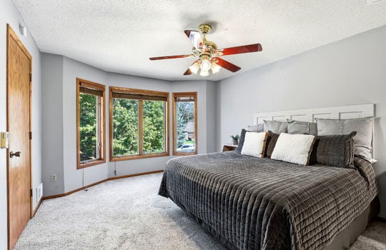 31-web-or-mls-4690-Parkridge-Dr-31
