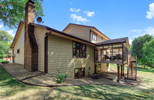 68-web-or-mls-4690-Parkridge-Dr-68