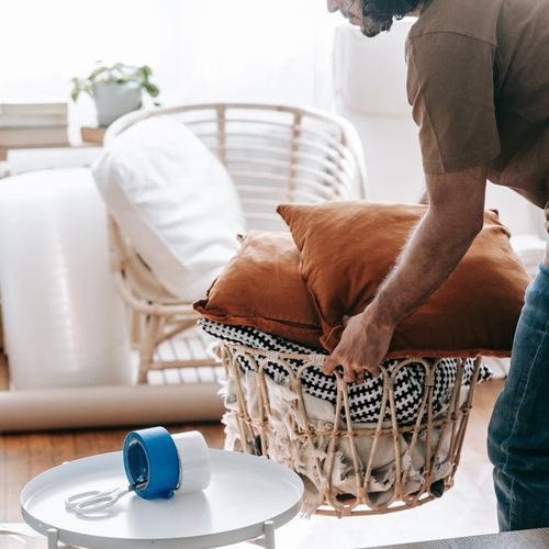 The Science of Staging: Why Neutral Tones Still Win in 2025