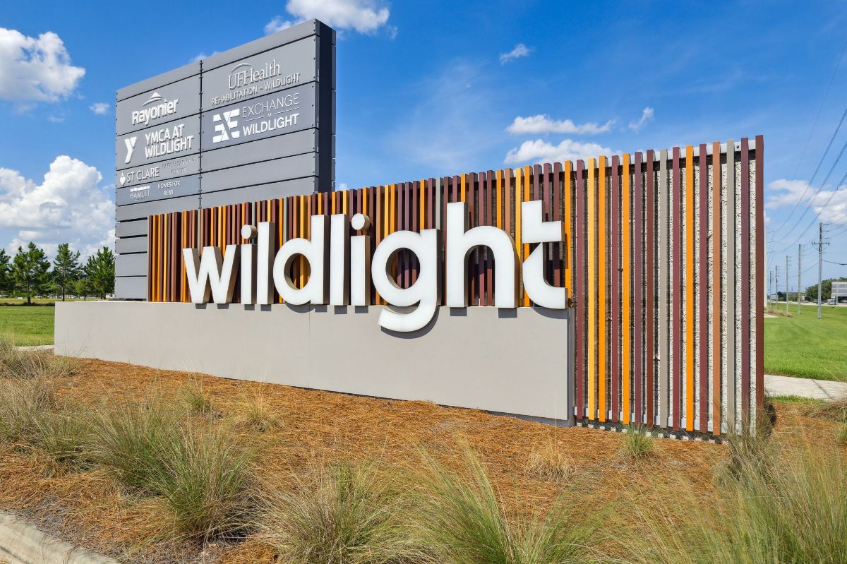 15-web-or-mls-Wildlight - Wildlight Ave Signage