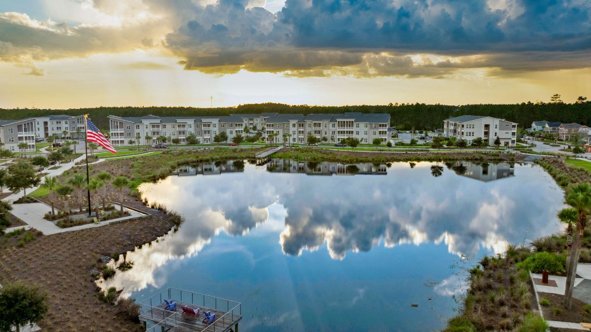 17-web-or-mls-Wildlight - Pioneer Park lake sunset