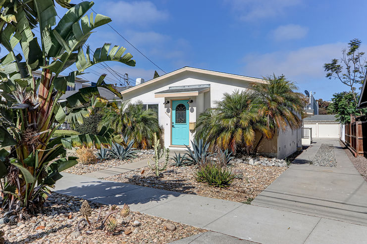 Hoffman Murphy - 426 S Broadway_Front2