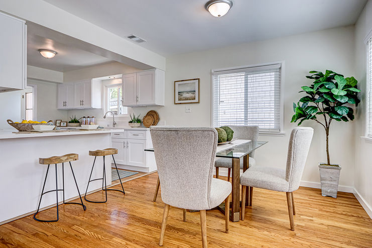 Hoffman Murphy - 426 S Broadway_Unit A Dining room2
