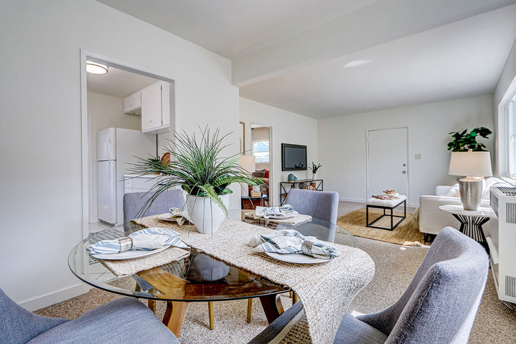 Hoffman Murphy - 426 S Broadway_Unit B Dining room3