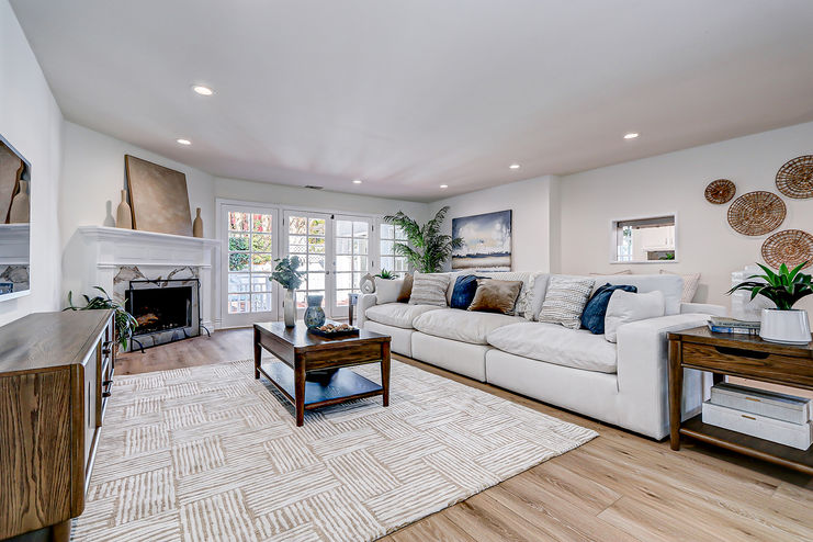 Hoffman Murphy - 547 24th_Living room3