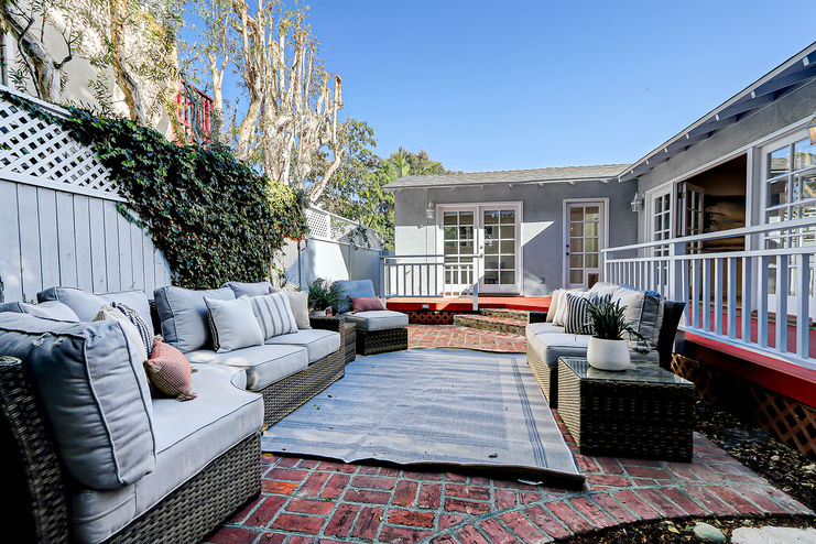 Hoffman Murphy - 547 24th_yard3