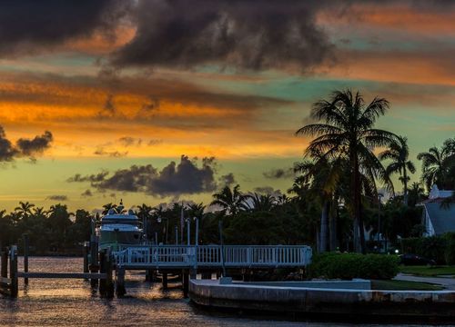 Alena - inner Rockledge, Img