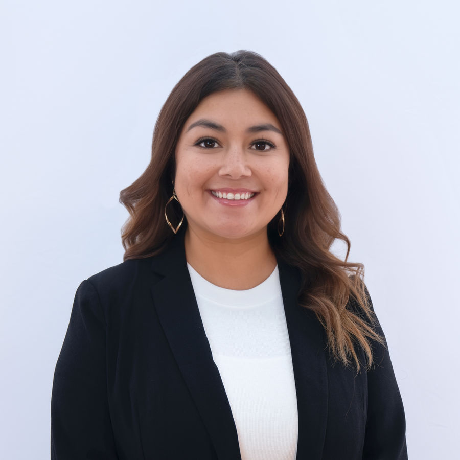 Bianca Flores