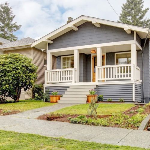 The Cost of Waiting: Should Seattle Homeowners Move Now or Wait Another Year?