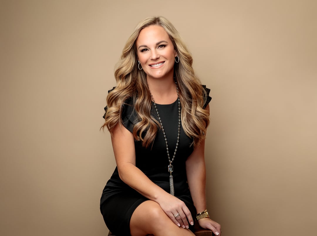 Kelly_s Headshot