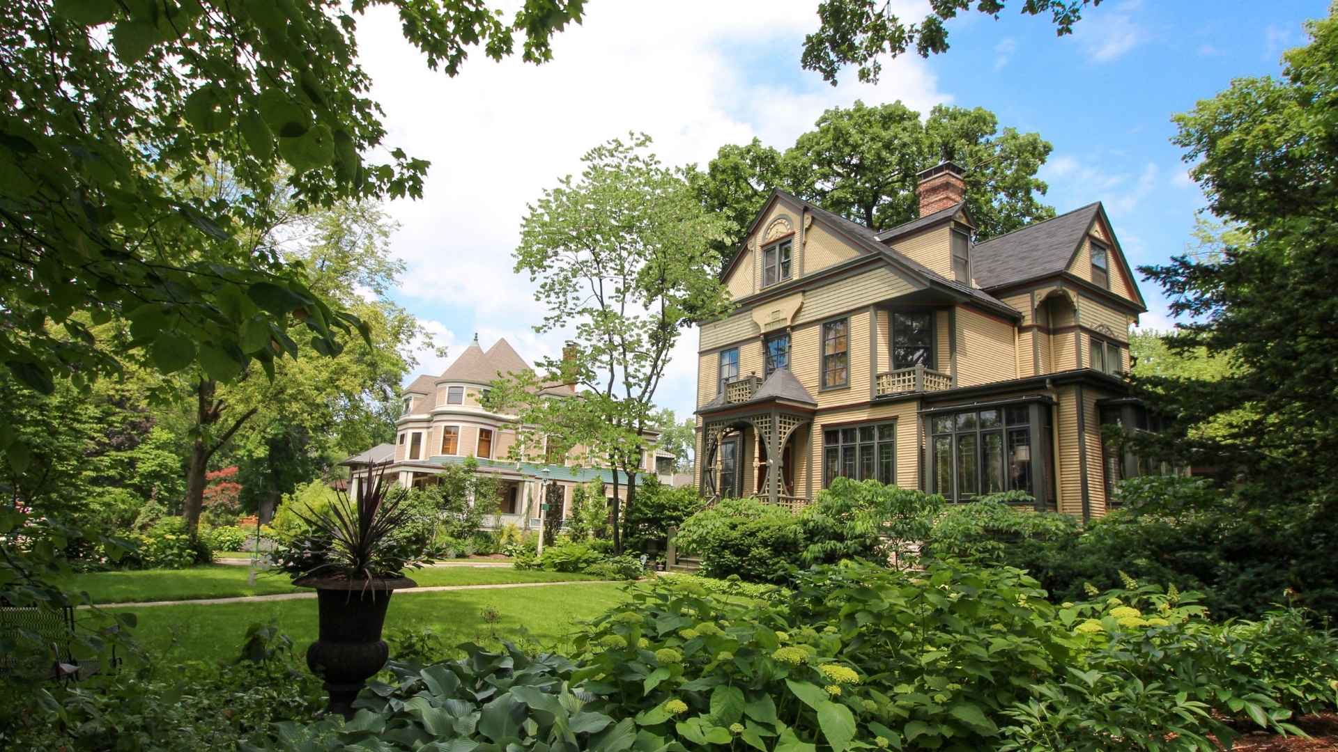 Paramount Home Group - Chicago Office Img(2)