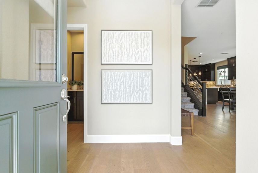 4-web-or-mls-04 Foyer