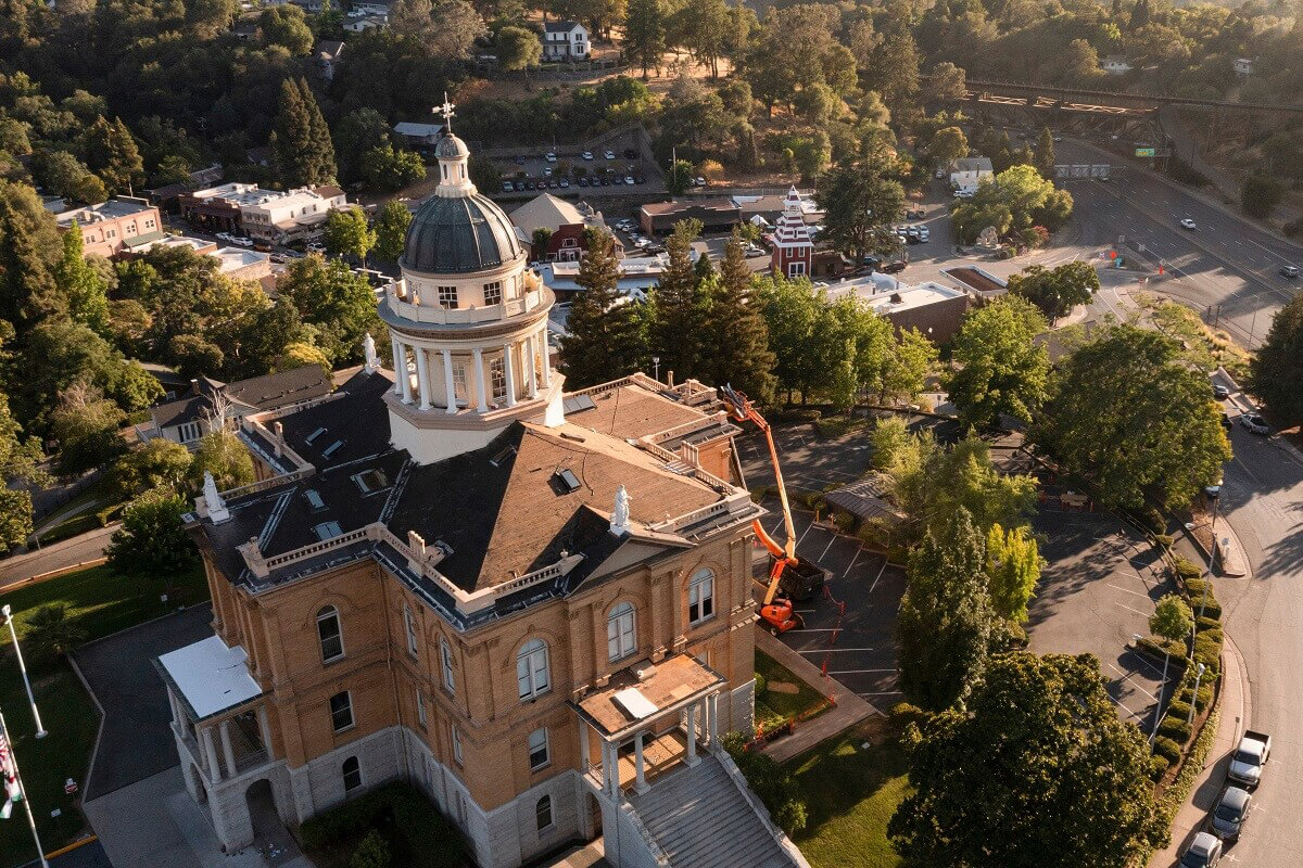 Historic-Courthouse-in-downtown-Auburn