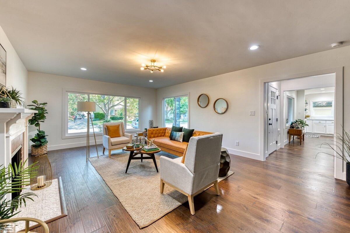 1312 Robertson Way 12