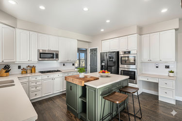 STAGED - KITCHEN - ROBINSON RANCH