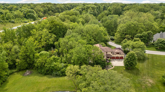 10-web-or-mls-9601-irishmans-run-ln