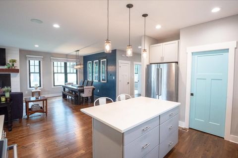 1426 Carollton (26 of 85)