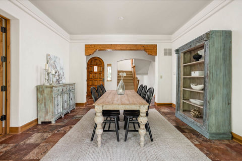 31-web-or-mls-9601-irishmans-run-ln