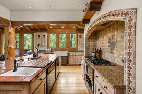 35-web-or-mls-9601-irishmans-run-ln