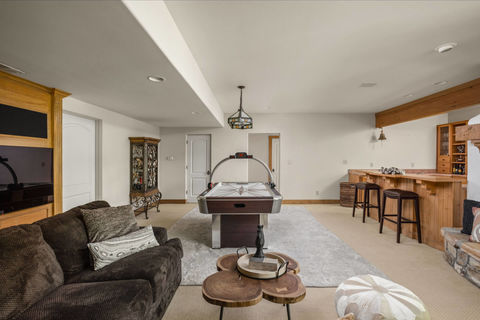 79-web-or-mls-9601-irishmans-run-ln