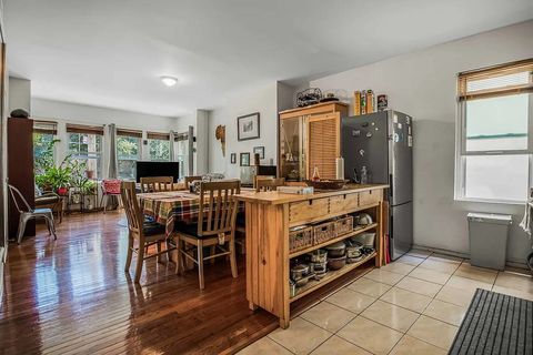 306 Milford Street (3)