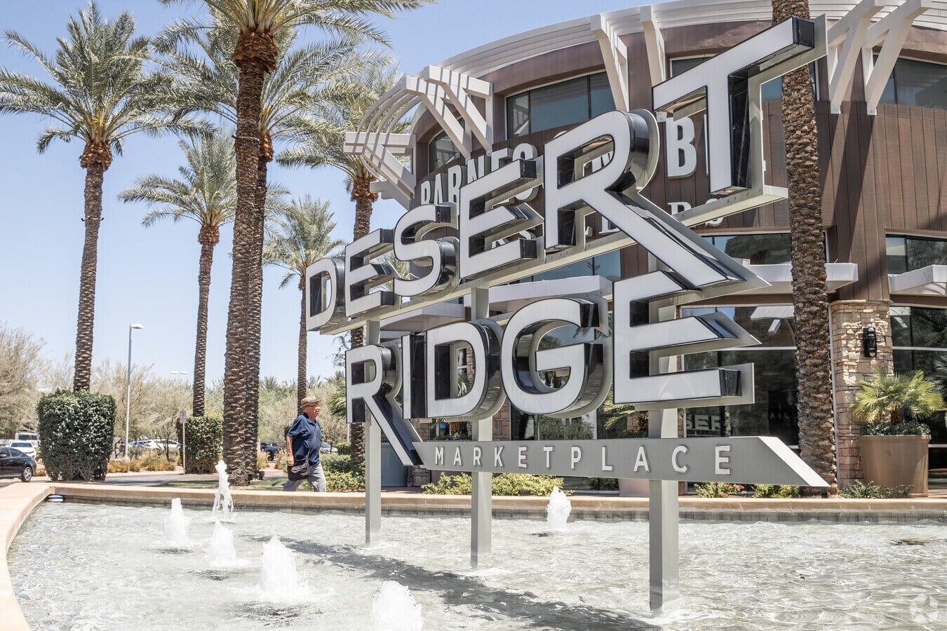 desert ridge marketplace 1