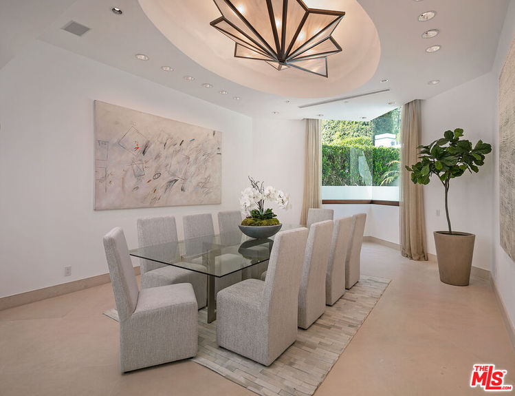 -2469362527403021500