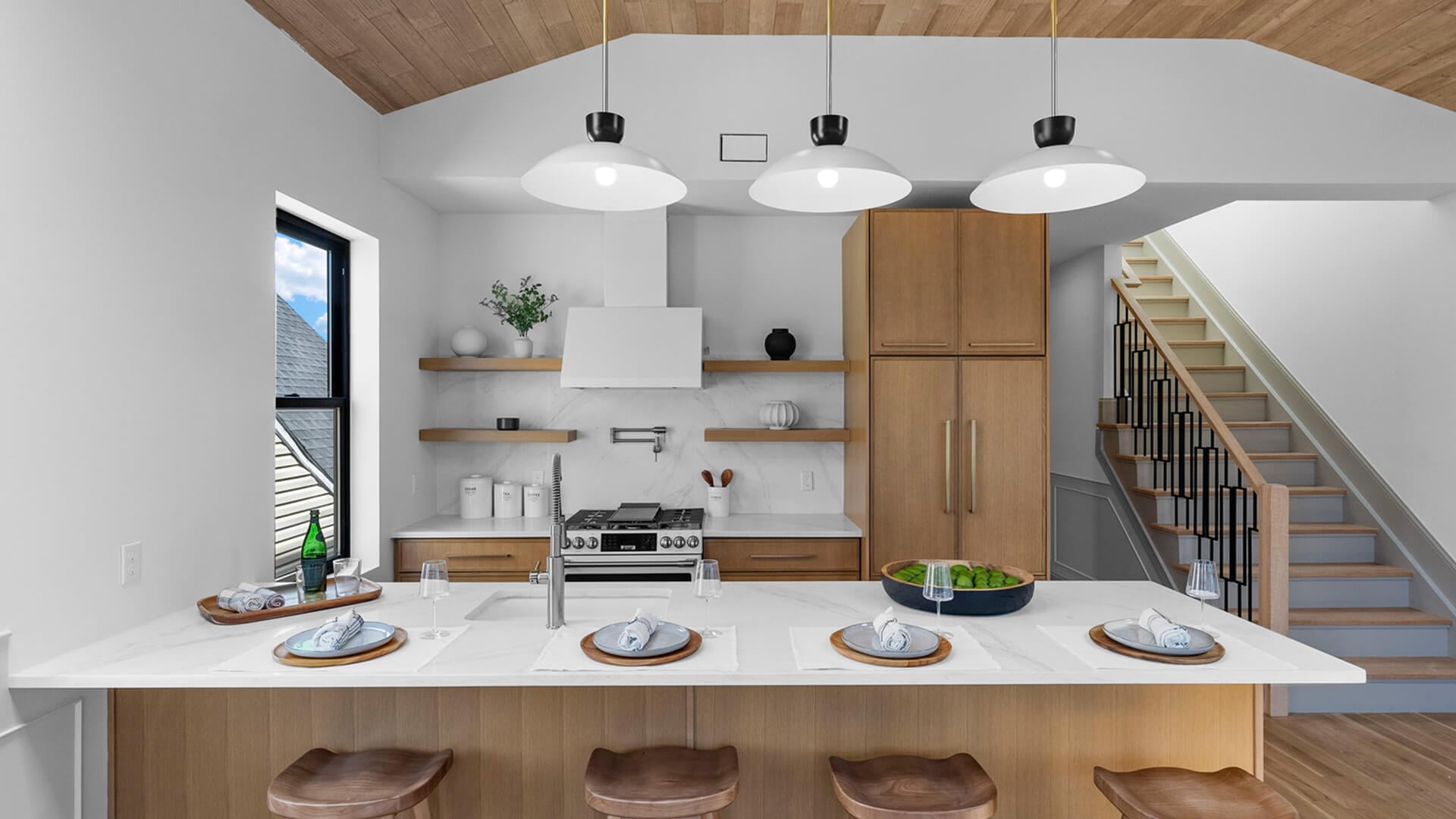 <span class="--buying"></span>