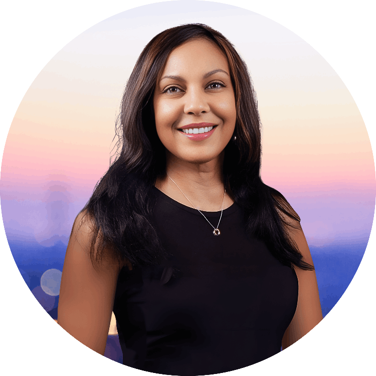 Angela Cassadime - Email Signature Headshot