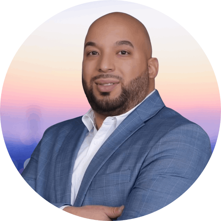 Carlos Cabral - Email Signature Headshot