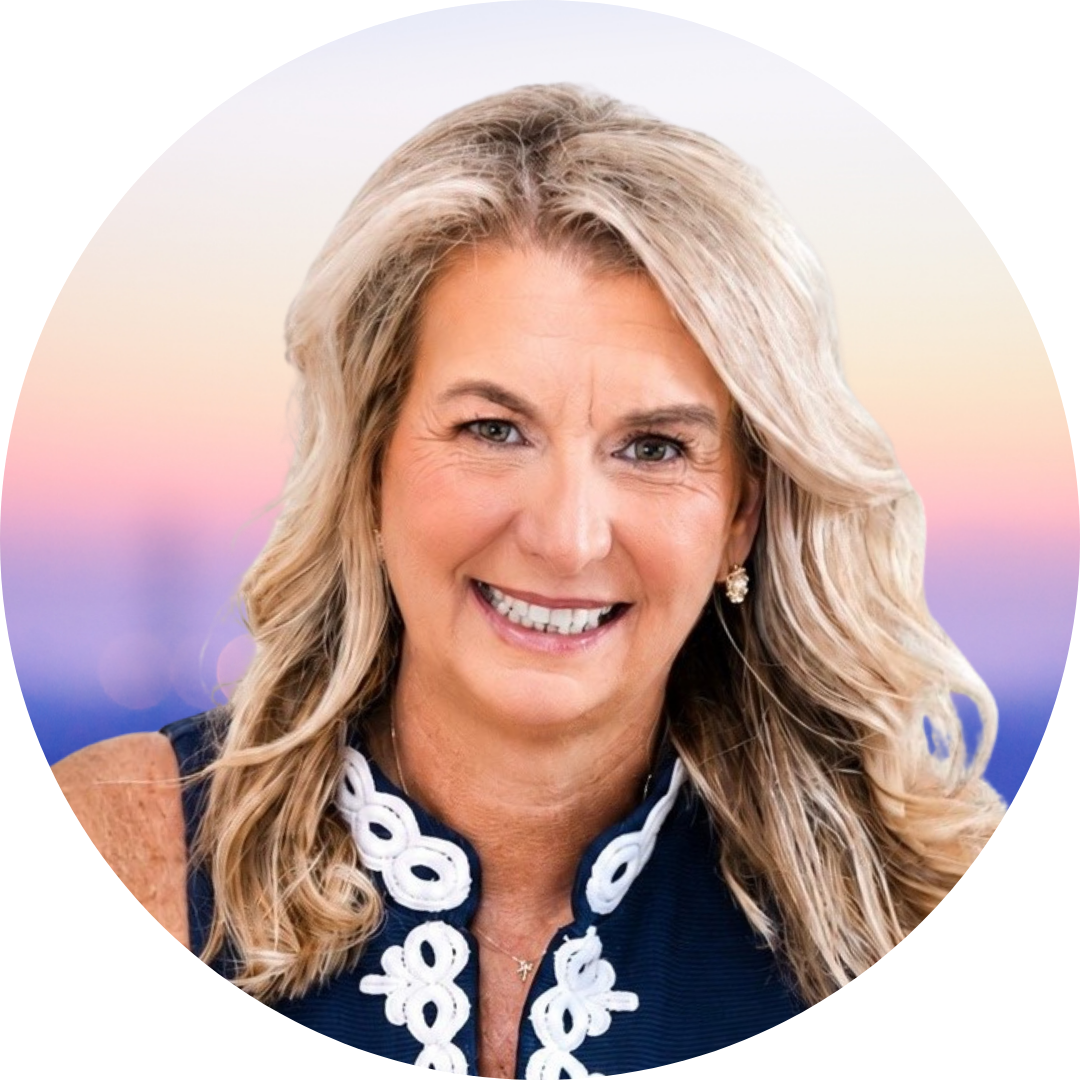 Shellie Heinen - Email Signature Headshot