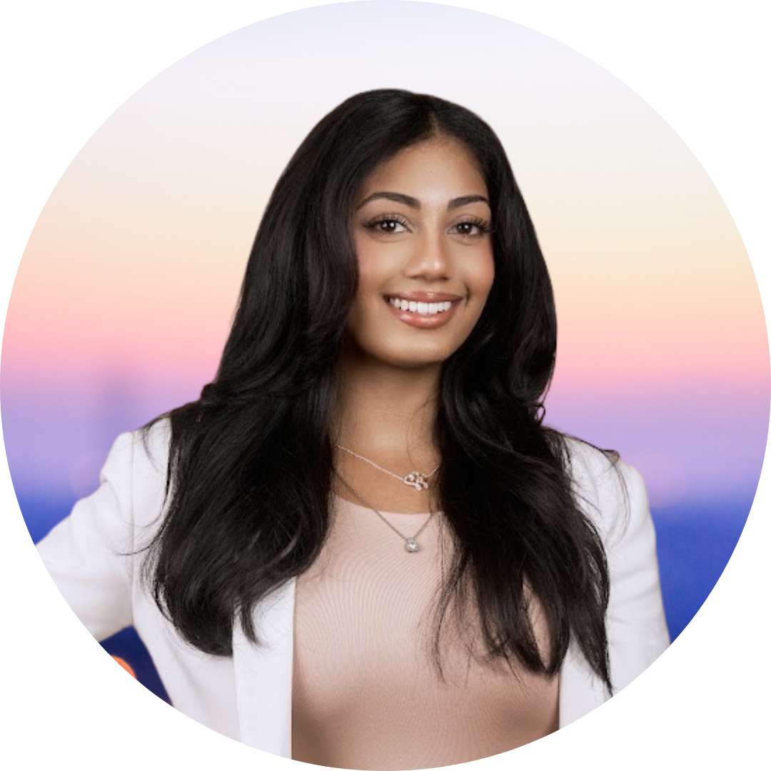 Simran Alkanti - Email Signature Headshot (1)