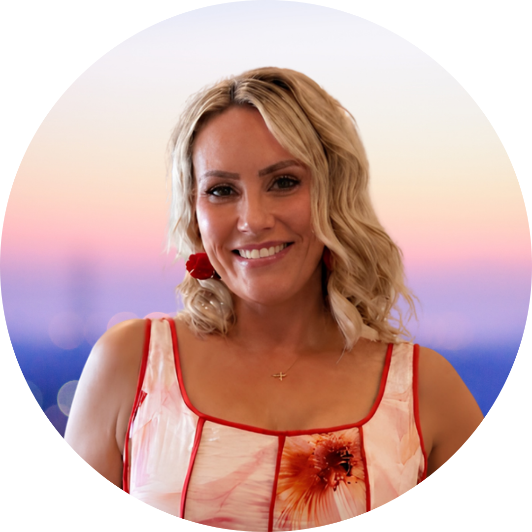 Stacey Lilly - Email Signature Headshot (1)